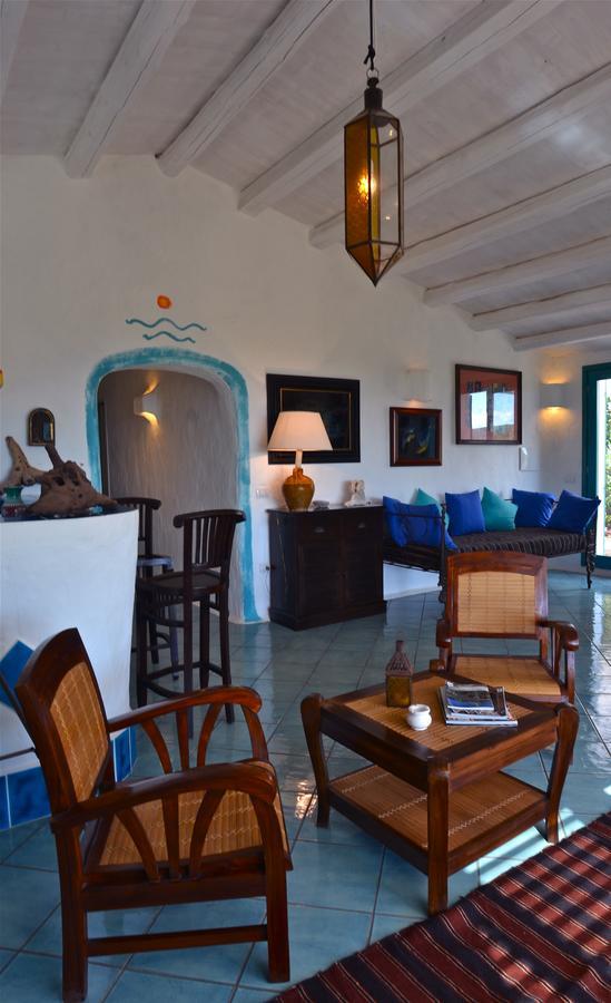 Poecylia Bed & Breakfast Carloforte  Exterior photo