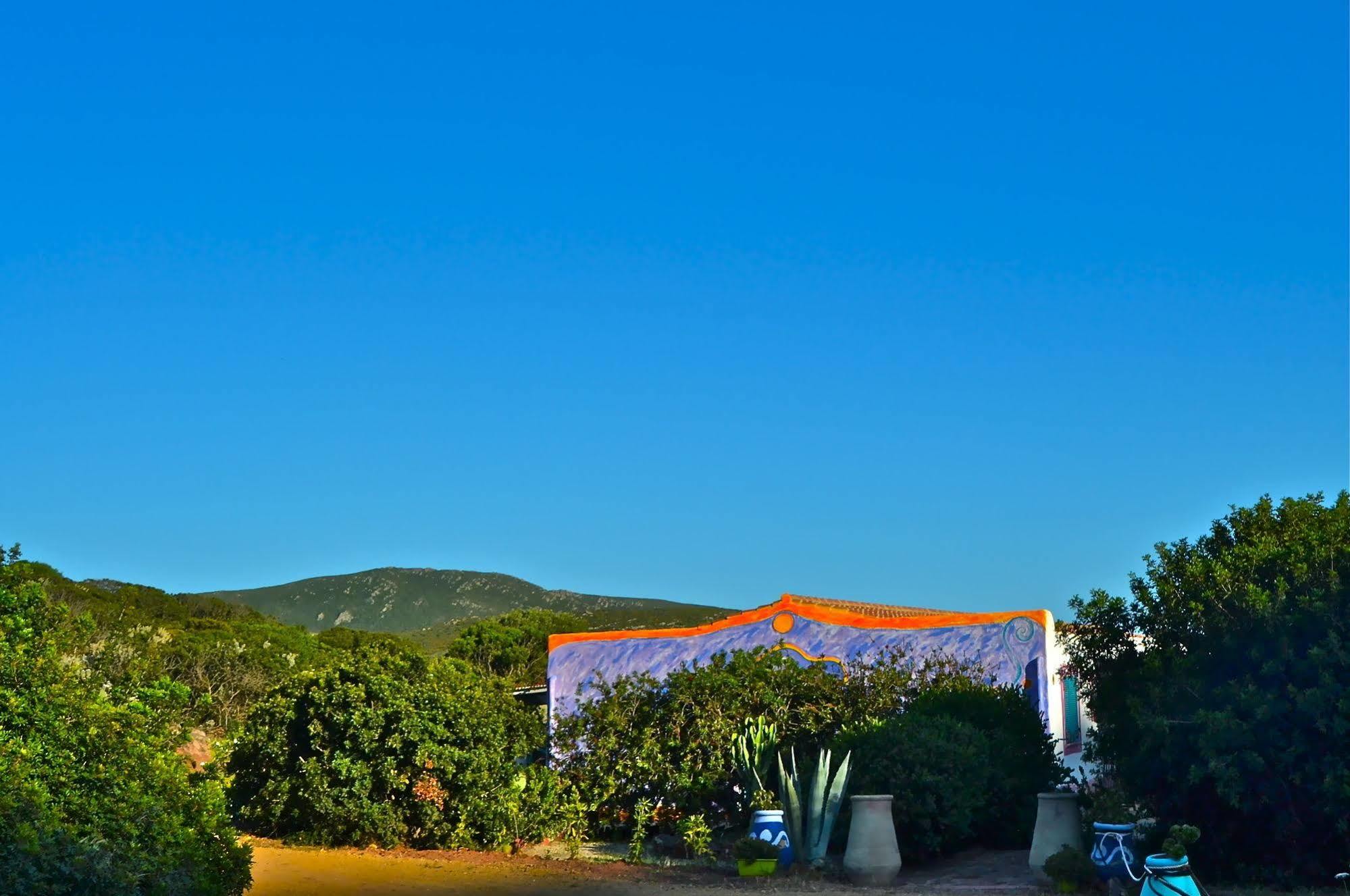 Poecylia Bed & Breakfast Carloforte  Exterior photo