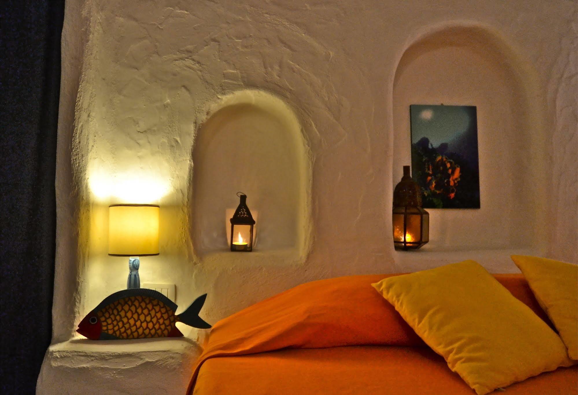 Poecylia Bed & Breakfast Carloforte  Exterior photo